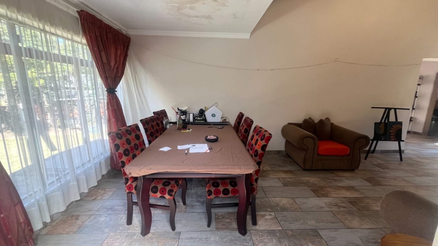 3 Bedroom Property for Sale in Brackendowns Gauteng