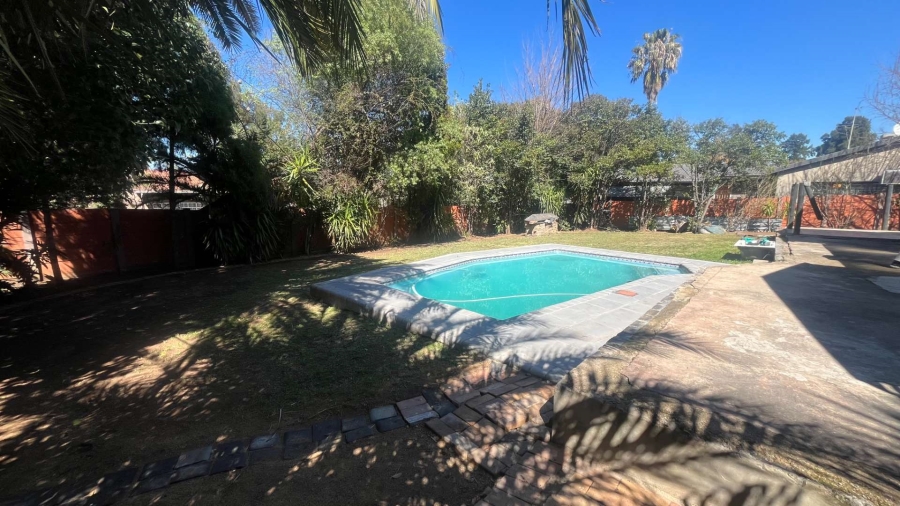 3 Bedroom Property for Sale in Brackendowns Gauteng