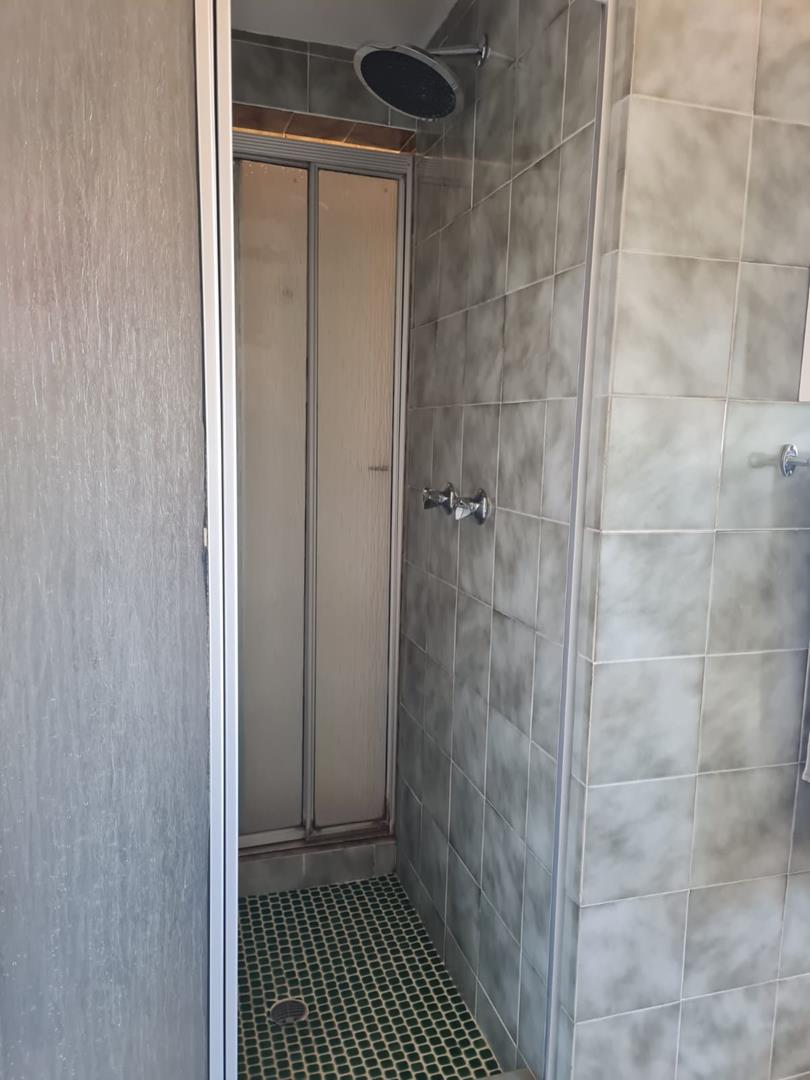 3 Bedroom Property for Sale in Oakdene Gauteng