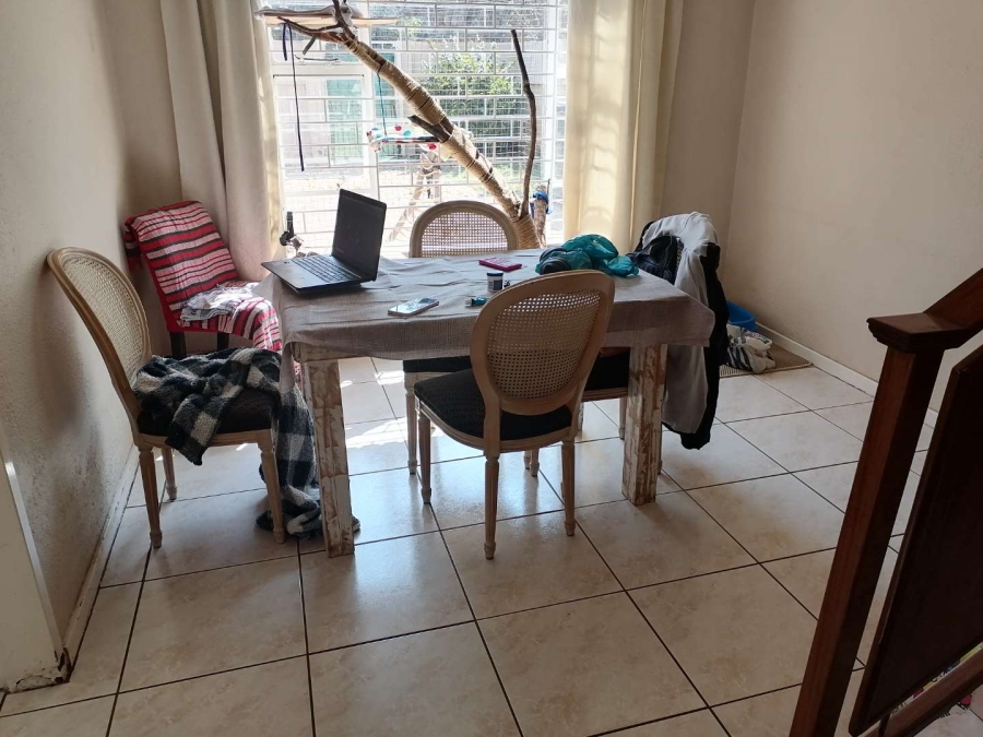 3 Bedroom Property for Sale in Oakdene Gauteng