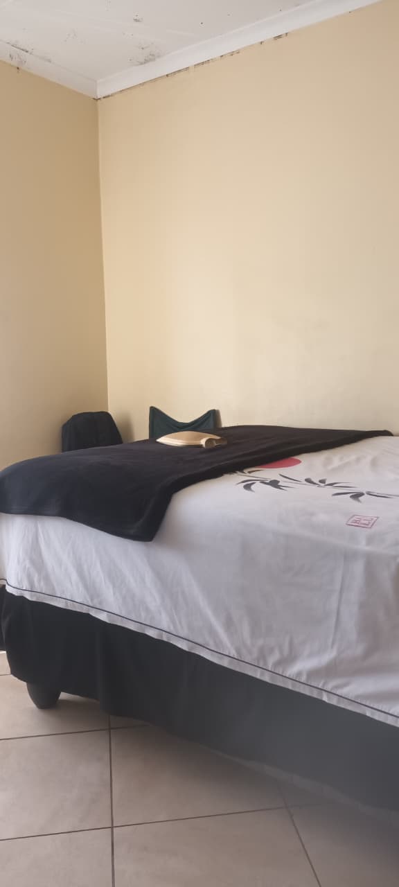 To Let 2 Bedroom Property for Rent in Jabulani Gauteng