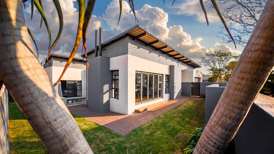 3 Bedroom Property for Sale in Midstream Meadows Gauteng