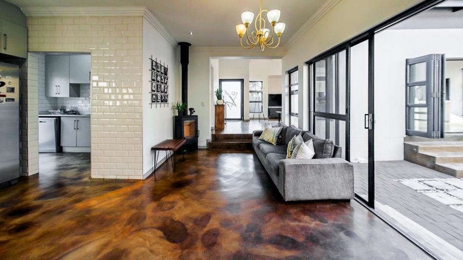 3 Bedroom Property for Sale in Midstream Meadows Gauteng