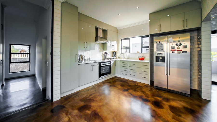 3 Bedroom Property for Sale in Midstream Meadows Gauteng
