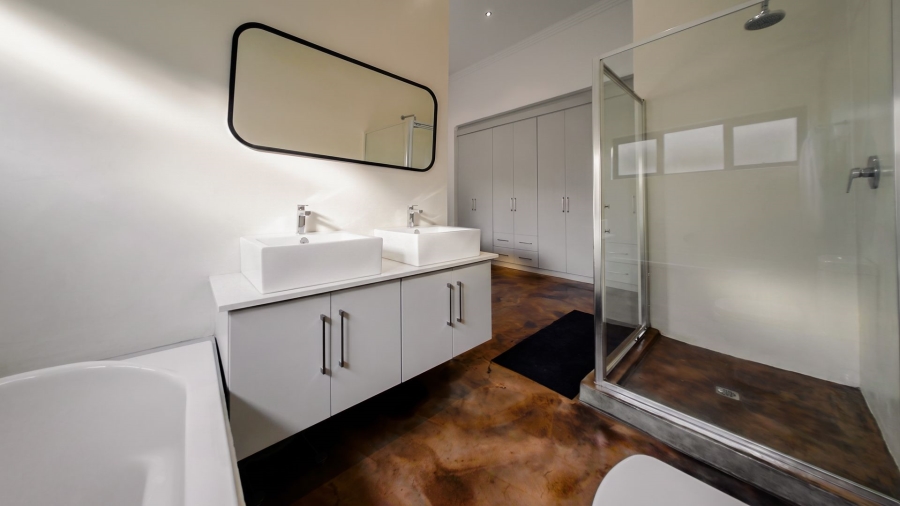 3 Bedroom Property for Sale in Midstream Meadows Gauteng