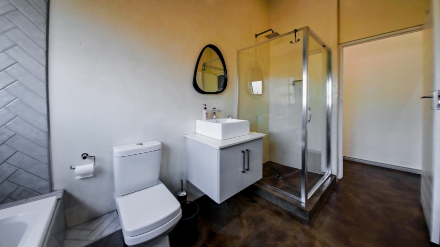 3 Bedroom Property for Sale in Midstream Meadows Gauteng