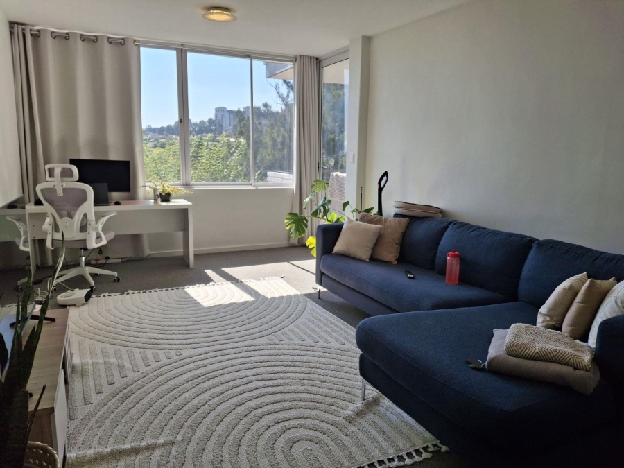 1 Bedroom Property for Sale in Benmore Gauteng