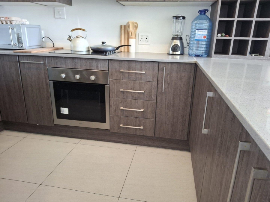 1 Bedroom Property for Sale in Benmore Gauteng