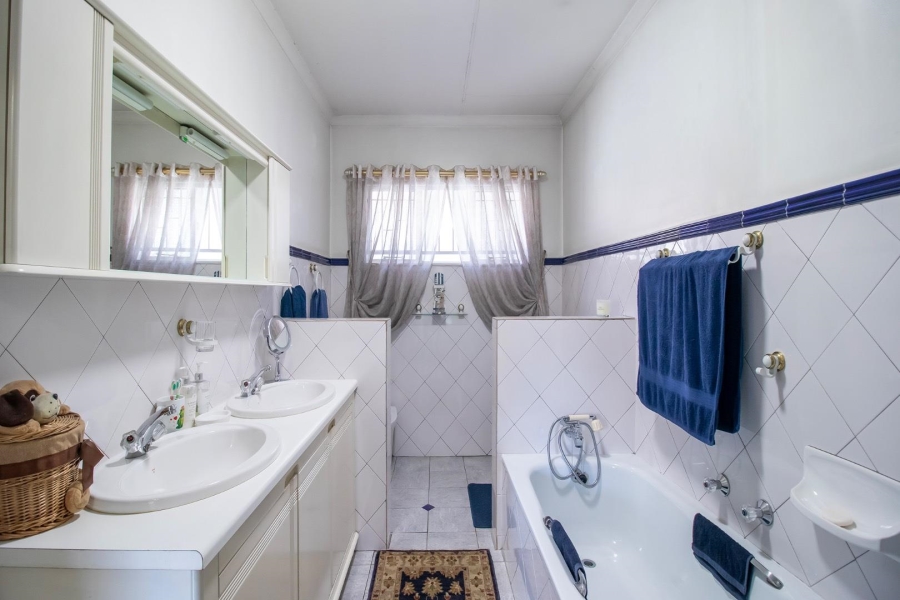 3 Bedroom Property for Sale in Newlands Gauteng