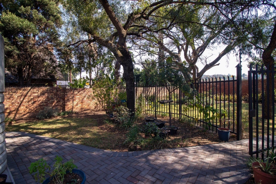 3 Bedroom Property for Sale in Newlands Gauteng