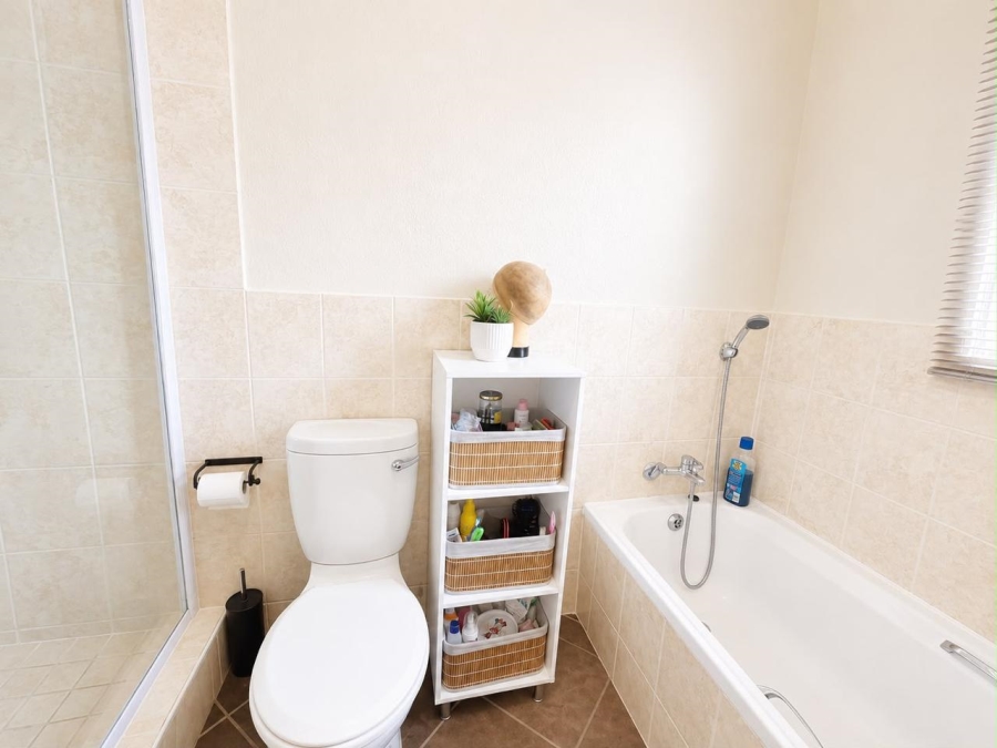 0 Bedroom Property for Sale in Halfway Gardens Gauteng