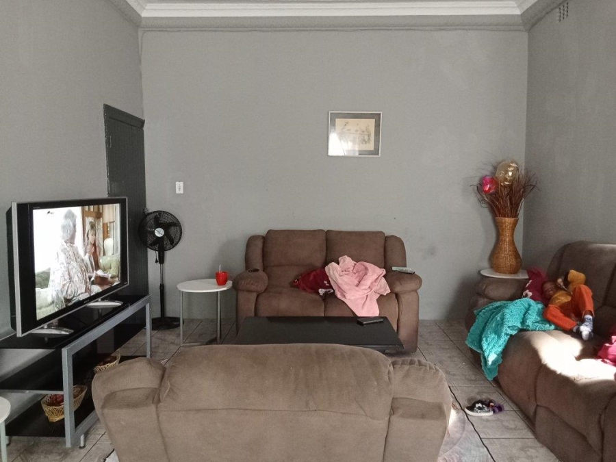 2 Bedroom Property for Sale in Malvern Gauteng