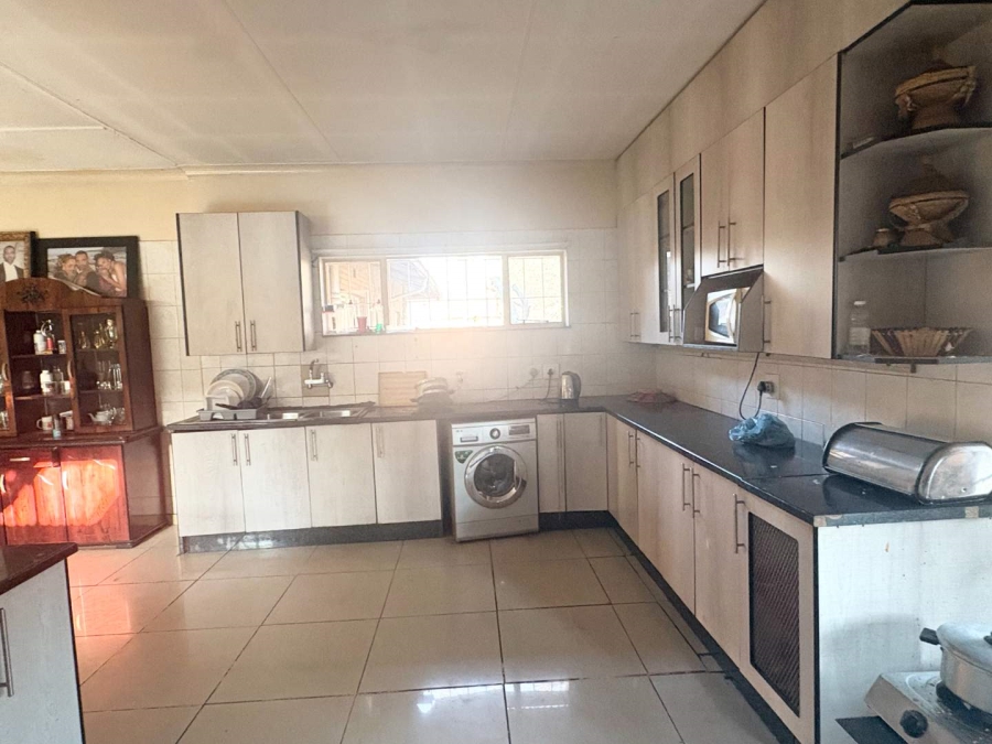 3 Bedroom Property for Sale in Delville Gauteng