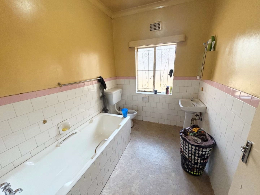 3 Bedroom Property for Sale in Delville Gauteng