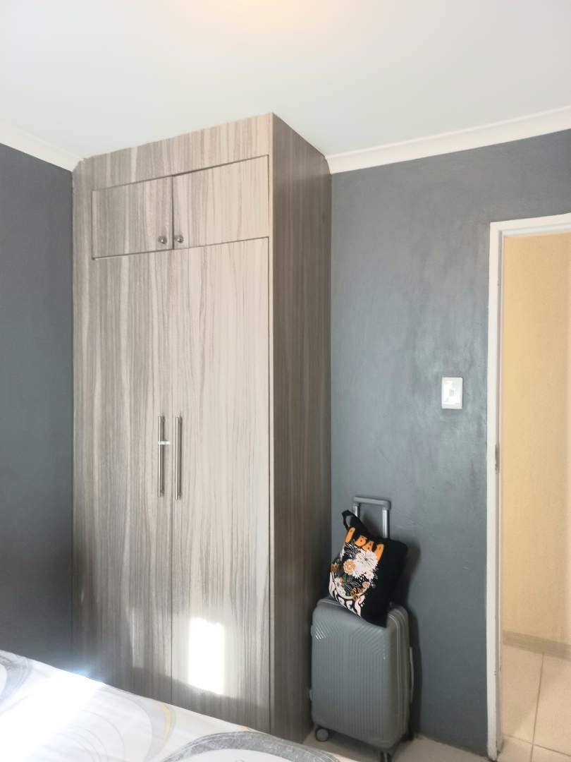 3 Bedroom Property for Sale in Klippoortje Gauteng