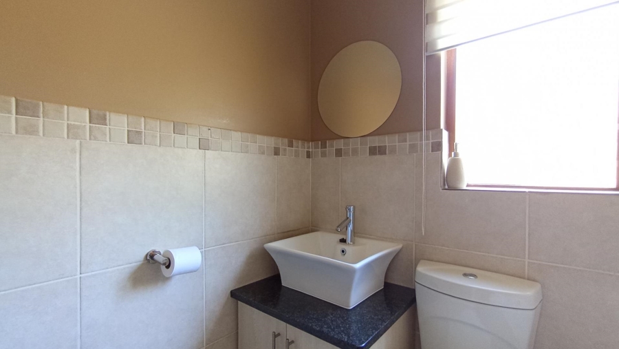 3 Bedroom Property for Sale in Rua Vista Gauteng