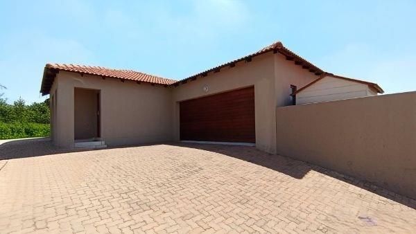 3 Bedroom Property for Sale in Rua Vista Gauteng