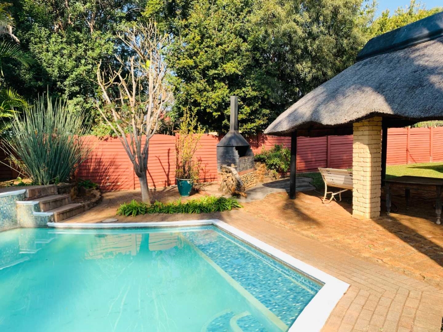 3 Bedroom Property for Sale in Sinoville Gauteng