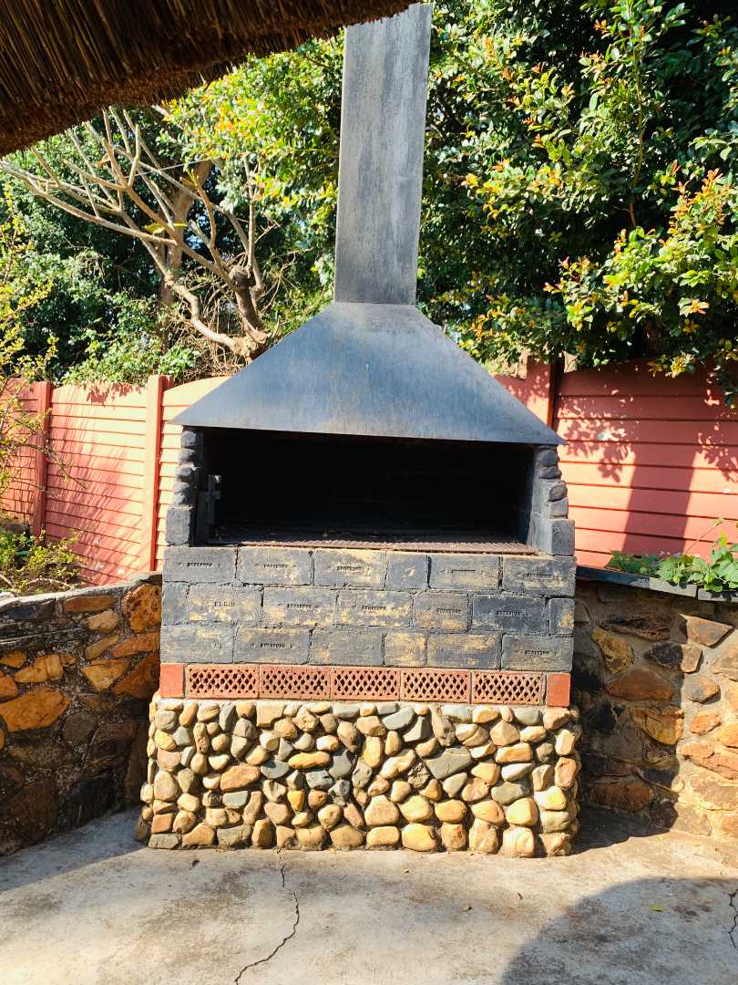 3 Bedroom Property for Sale in Sinoville Gauteng