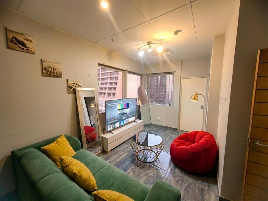 1 Bedroom Property for Sale in Marshalltown Gauteng