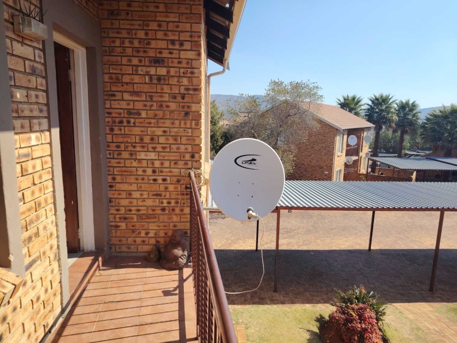 To Let 2 Bedroom Property for Rent in Strubensvallei Gauteng