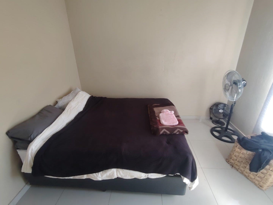 To Let 2 Bedroom Property for Rent in Strubensvallei Gauteng