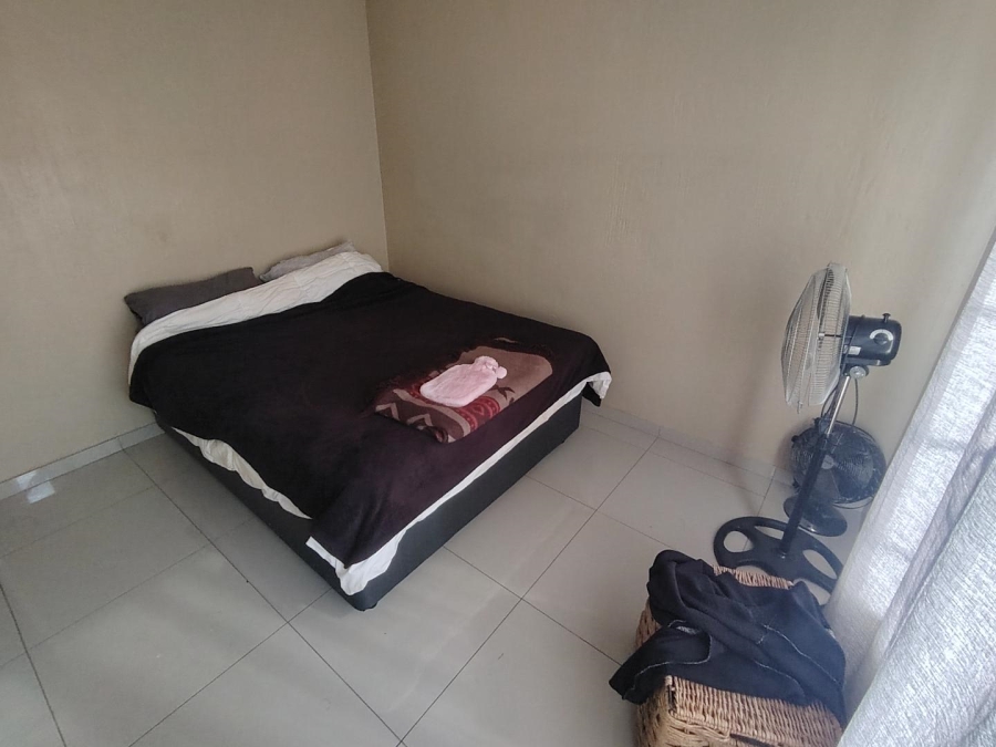 To Let 2 Bedroom Property for Rent in Strubensvallei Gauteng