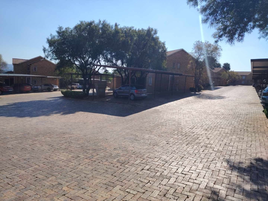 To Let 2 Bedroom Property for Rent in Strubensvallei Gauteng