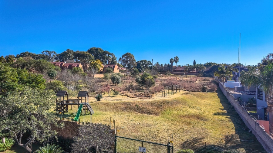 3 Bedroom Property for Sale in Boskruin Gauteng