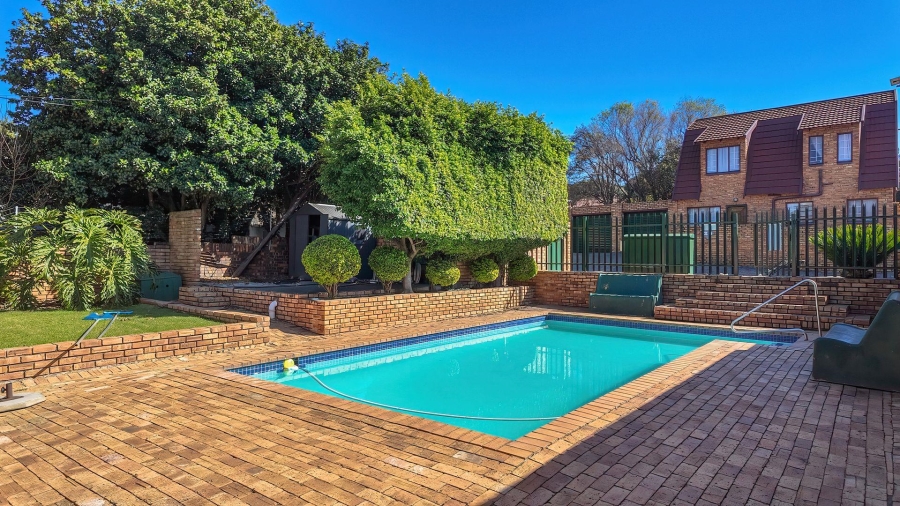 3 Bedroom Property for Sale in Boskruin Gauteng