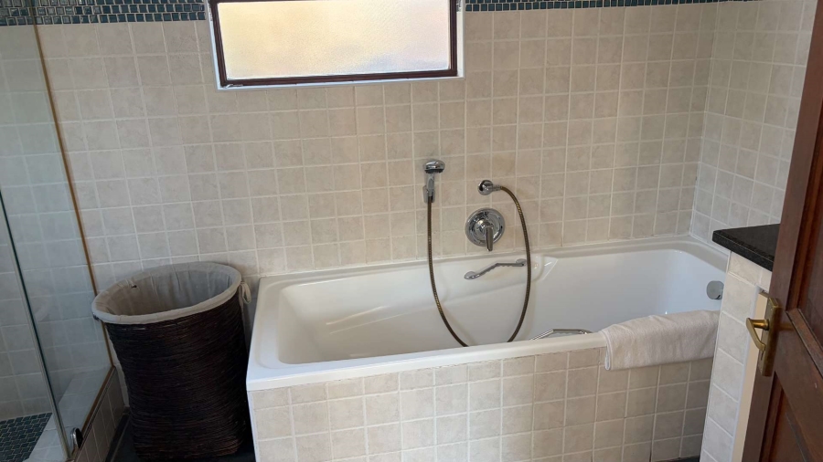 To Let 2 Bedroom Property for Rent in Norwood Gauteng