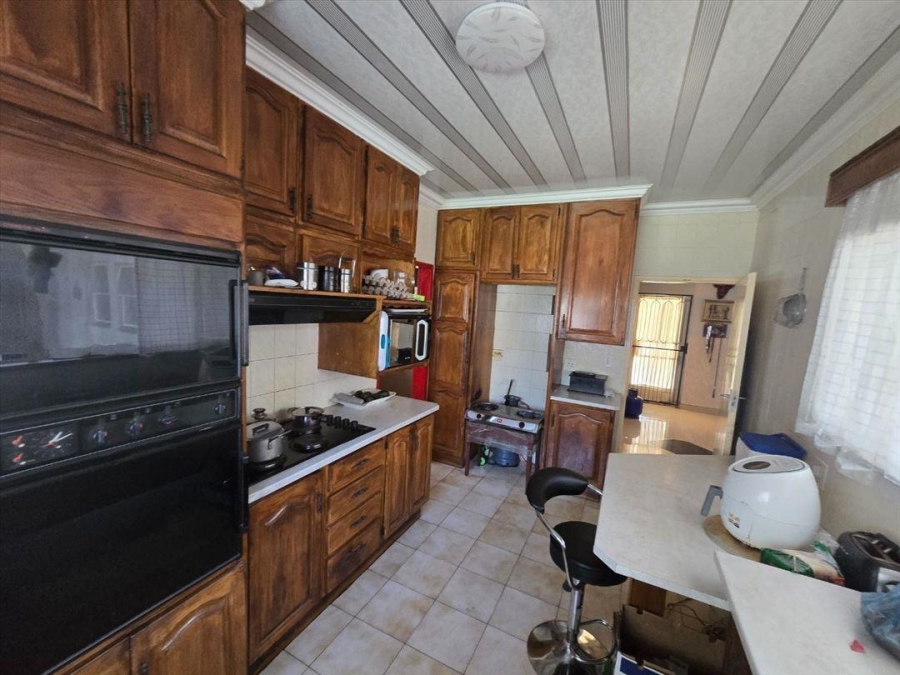 3 Bedroom Property for Sale in Rhodesfield Gauteng
