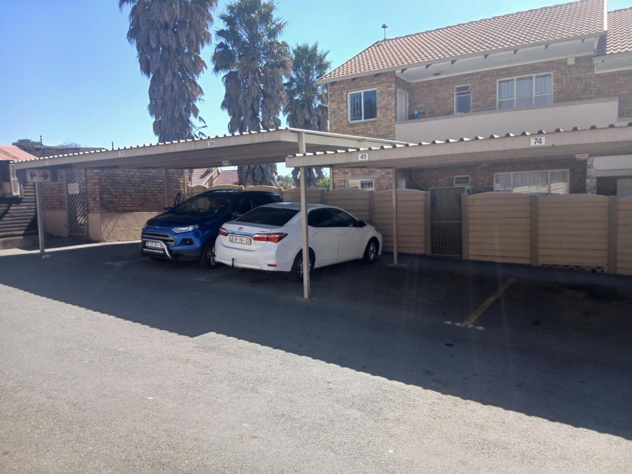 2 Bedroom Property for Sale in Birch Acres Gauteng