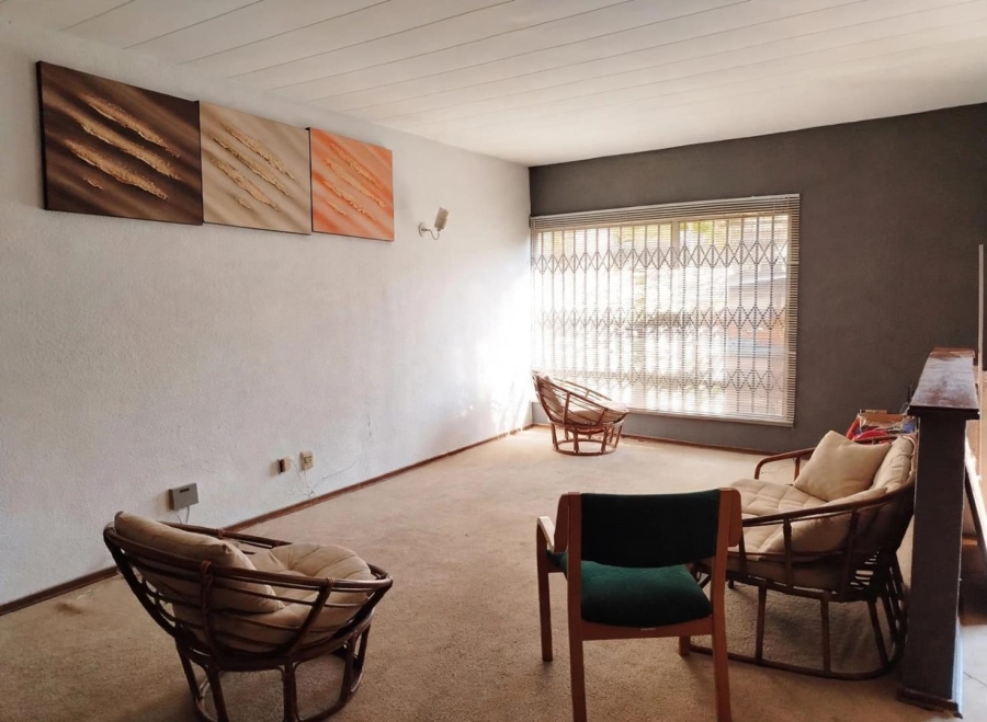 3 Bedroom Property for Sale in Meredale Gauteng
