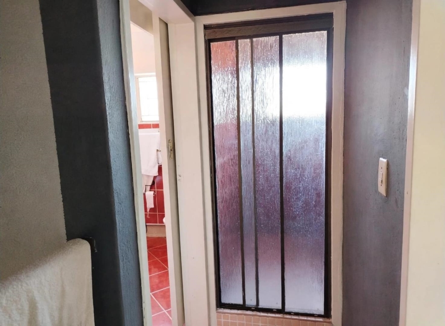 3 Bedroom Property for Sale in Meredale Gauteng