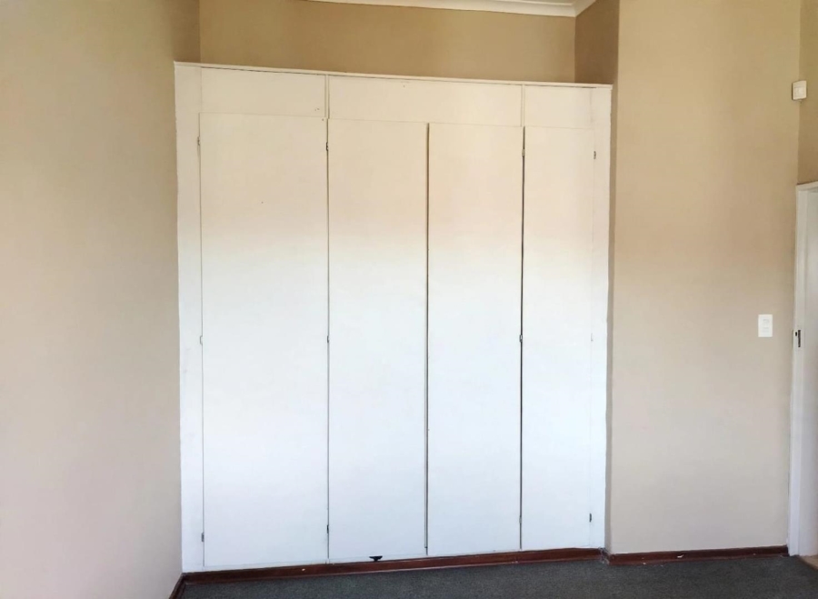 3 Bedroom Property for Sale in Meredale Gauteng