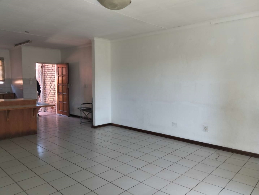 2 Bedroom Property for Sale in Mayberry Park Gauteng