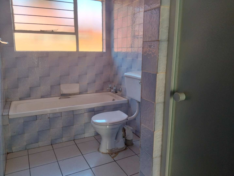 2 Bedroom Property for Sale in Mayberry Park Gauteng