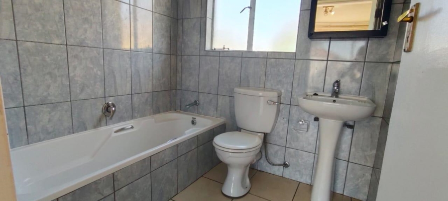 3 Bedroom Property for Sale in Elandspark Gauteng