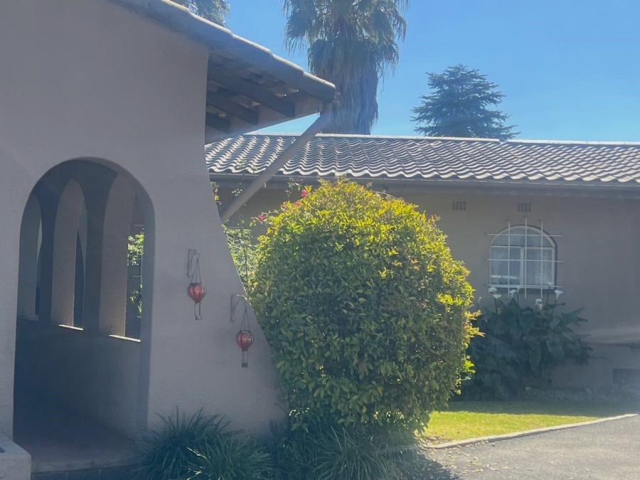4 Bedroom Property for Sale in Brackenhurst Gauteng