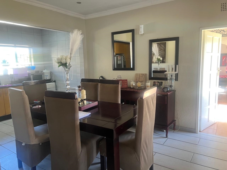 4 Bedroom Property for Sale in Brackenhurst Gauteng