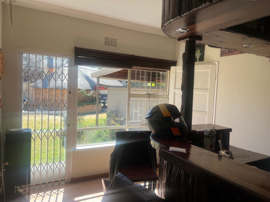 4 Bedroom Property for Sale in Brackenhurst Gauteng