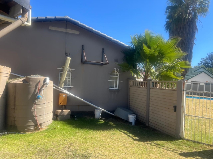 4 Bedroom Property for Sale in Brackenhurst Gauteng