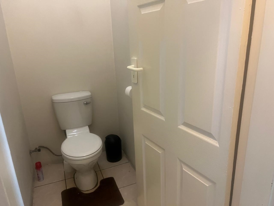 4 Bedroom Property for Sale in Brackenhurst Gauteng