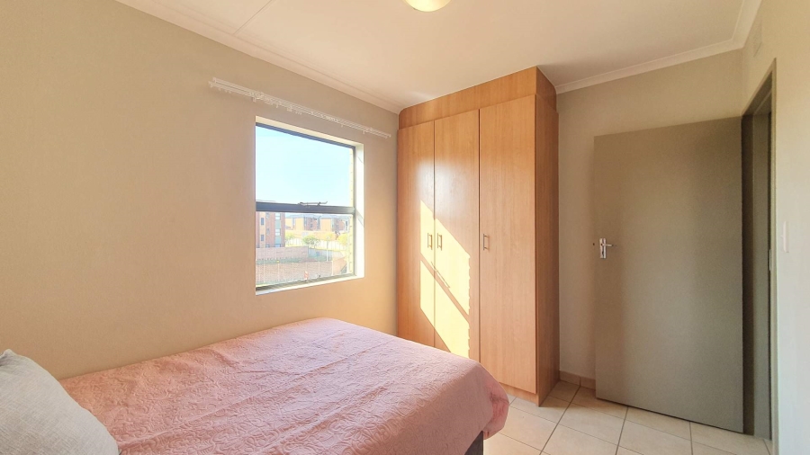 2 Bedroom Property for Sale in Olifantsvlei Gauteng
