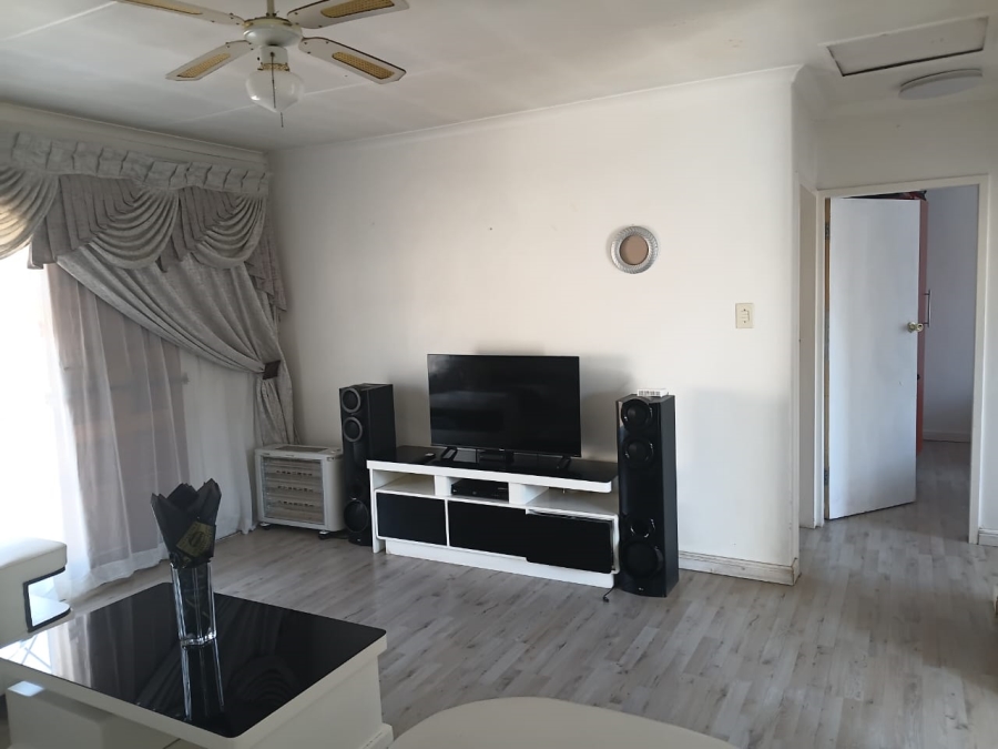 0 Bedroom Property for Sale in Moffat View Gauteng
