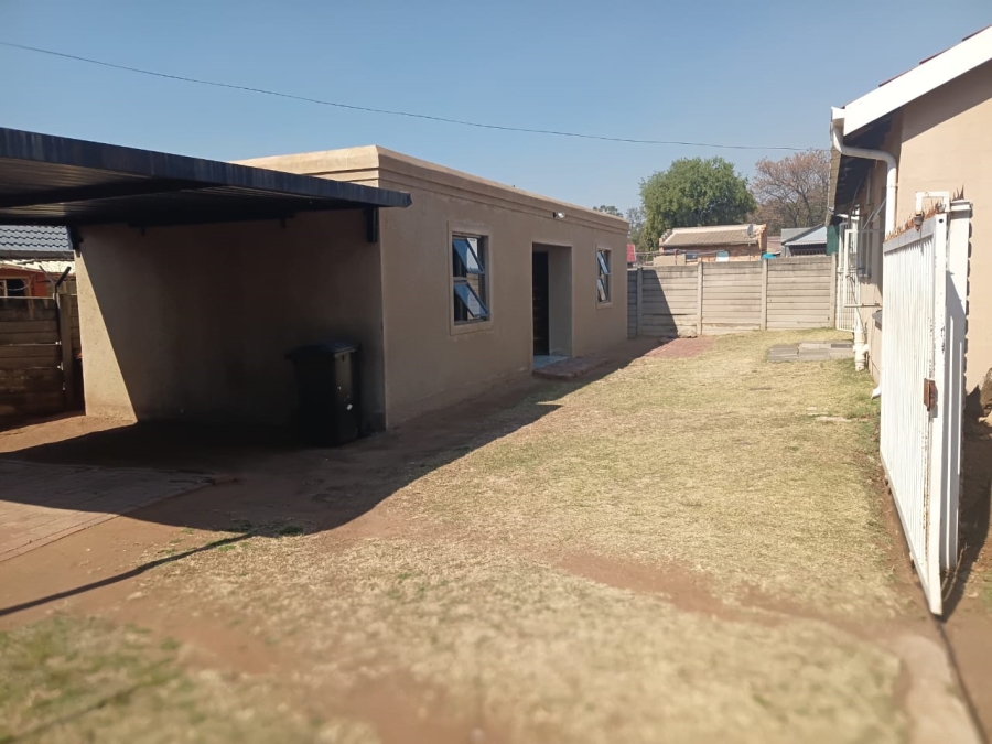 0 Bedroom Property for Sale in Moffat View Gauteng