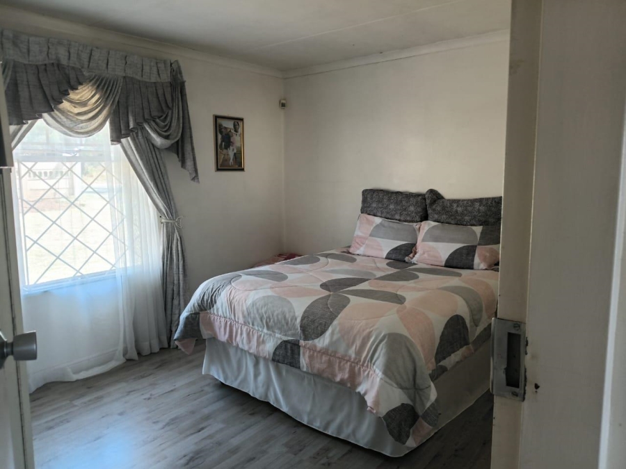 0 Bedroom Property for Sale in Moffat View Gauteng