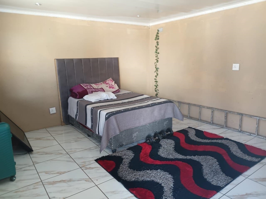 0 Bedroom Property for Sale in Moffat View Gauteng