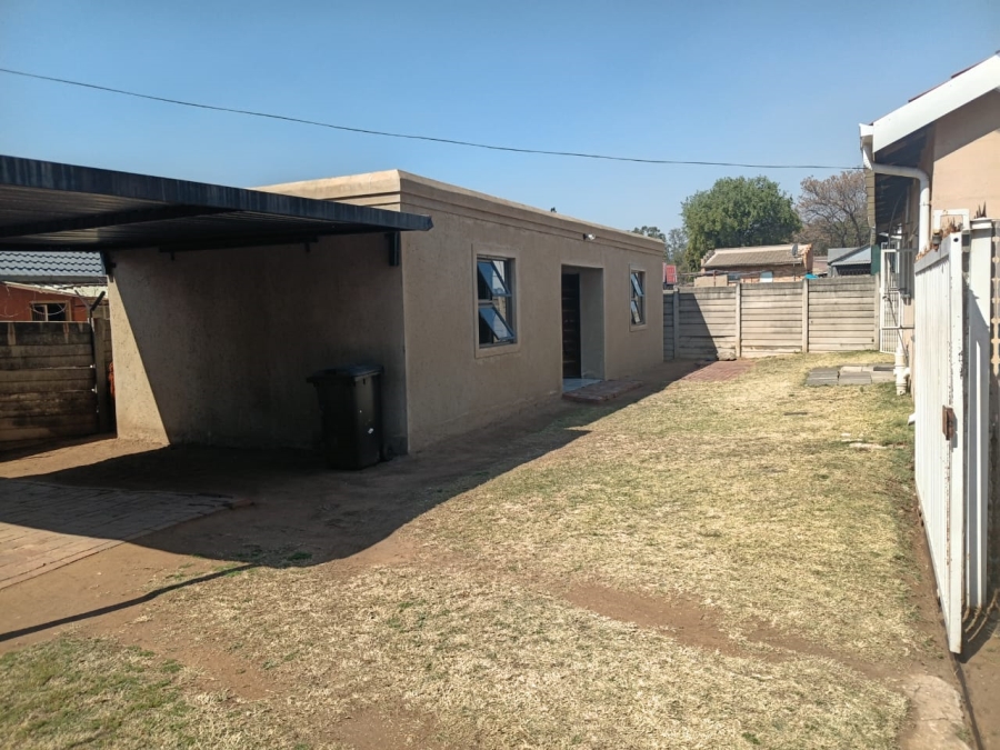 0 Bedroom Property for Sale in Moffat View Gauteng